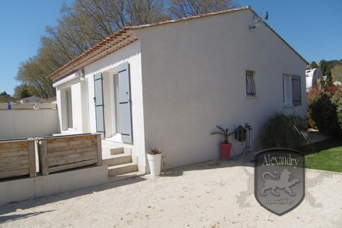 Villa plain-pied 2014 vendue meublée 2022